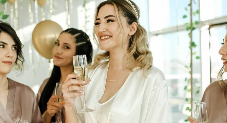 Noiva tira cunhada da lista de madrinhas por não estar ‘animada' para o casamento