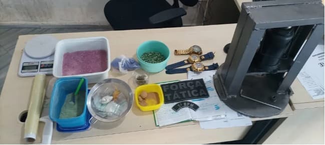 Polícia encontra laboratório de drogas sintéticas em Natal