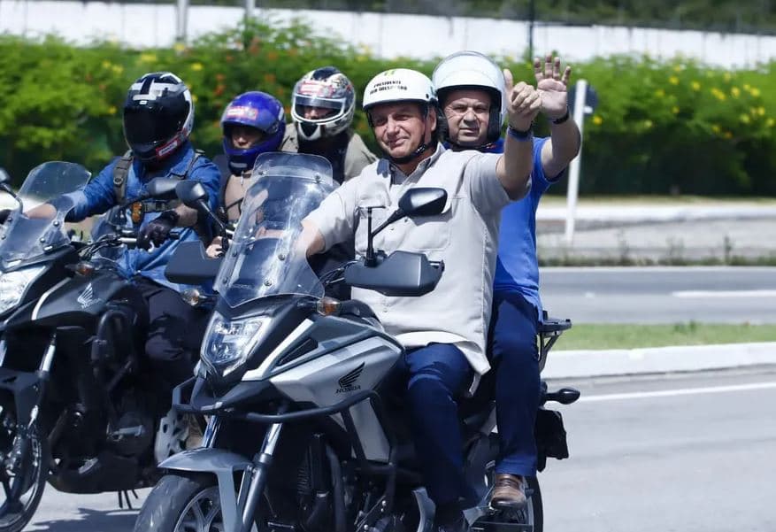 BOLSONARO EM NATAL: Presidente deverá fazer motociata e comício na capital potiguar na próxima semana