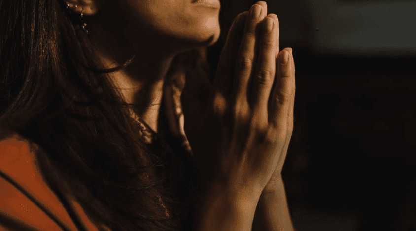 54% não votariam em quem não acredita em Deus, diz PoderData