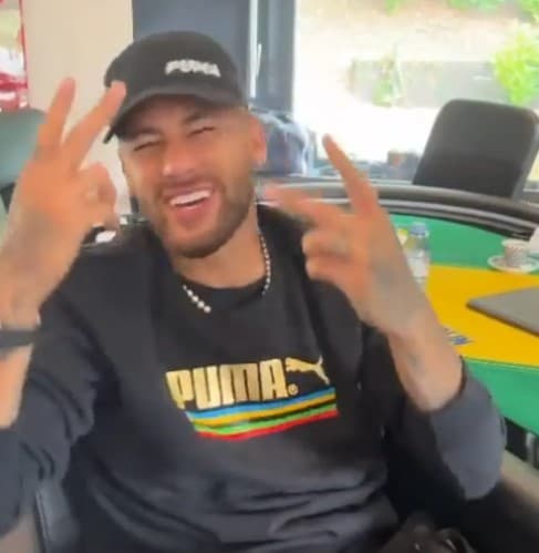 VÍDEO: Neymar Jr. declara voto em Bolsonaro