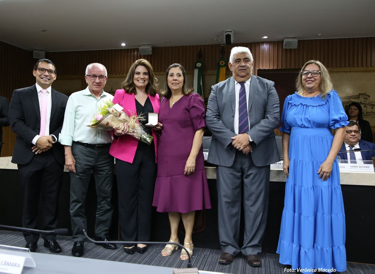 Câmara de Natal realiza solenidade em homenagem ao Dia do Farmacêutico