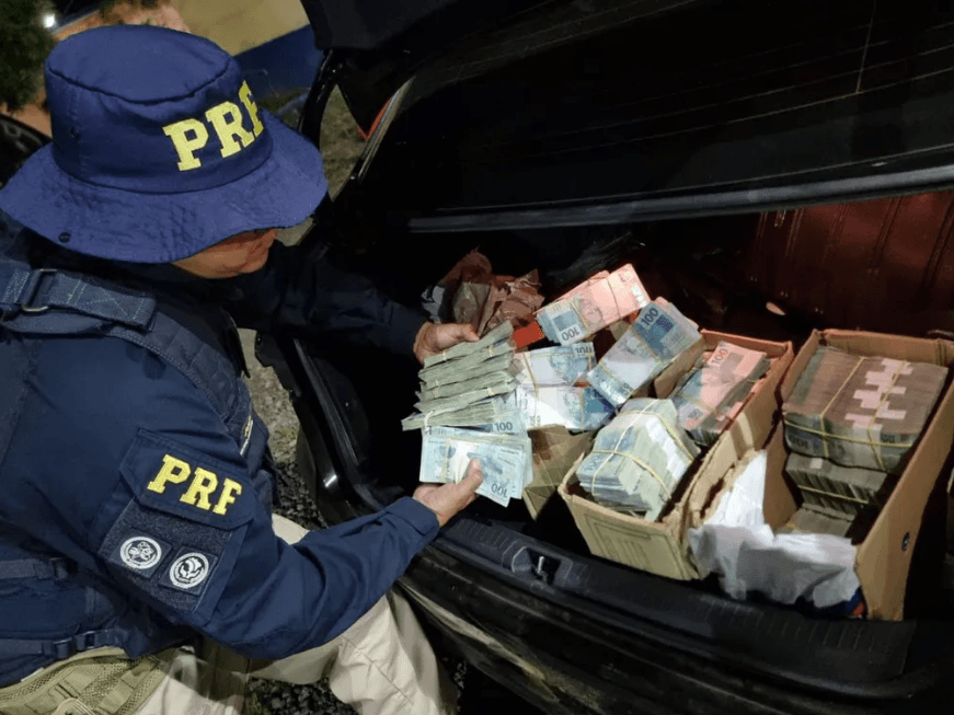 FOTO E VÍDEO: PRF apreende R$ 2,5 milhões em dinheiro vivo no interior do Pará