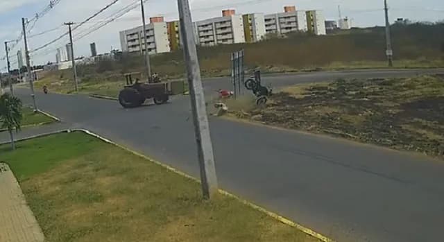 Grávida de 7 meses, passageira de moto perde bebê após colisão com trator em Mossoró