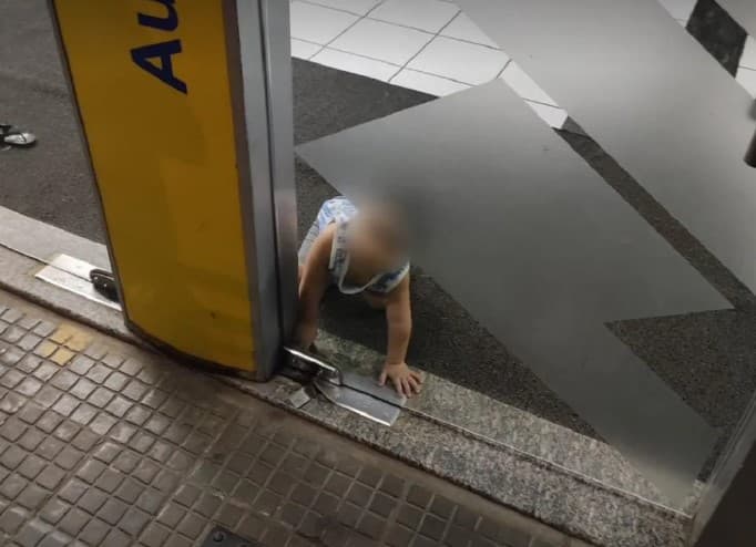 Criança de um ano é resgatada após ficar presa em agência bancária no interior do RN