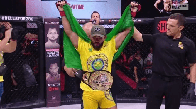 [VÍDEO] Bellator 286: Patrício Pitbull tem atuação estratégica e mantém cinturão peso-pena contra Ádám Borics