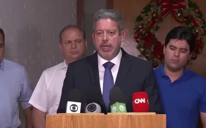 O plano de Lira para dobrar Lula