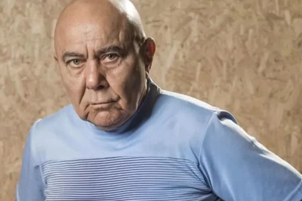 Morre Roberto Guilherme, o Sargento Pincel, aos 84 anos