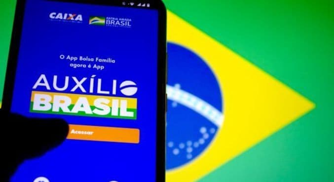 TCU nega suspensão do consignado do Auxílio Brasil e arquiva caso
