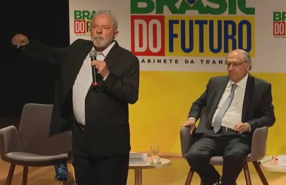 Bolsa despenca e dólar dispara após discurso de Lula soar como ameaça à estabilidade fiscal