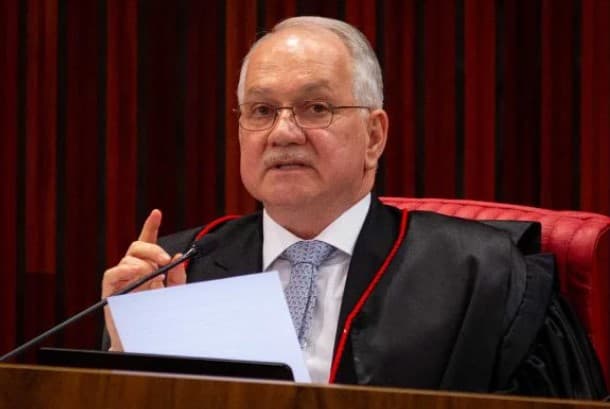 Em reunião com ministros do STF, Bolsonaro afirmou que ‘acabou' ao se referir à eleição, diz Fachin