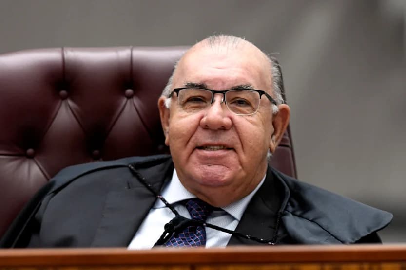 Jorge Mussi anuncia aposentadoria do STJ