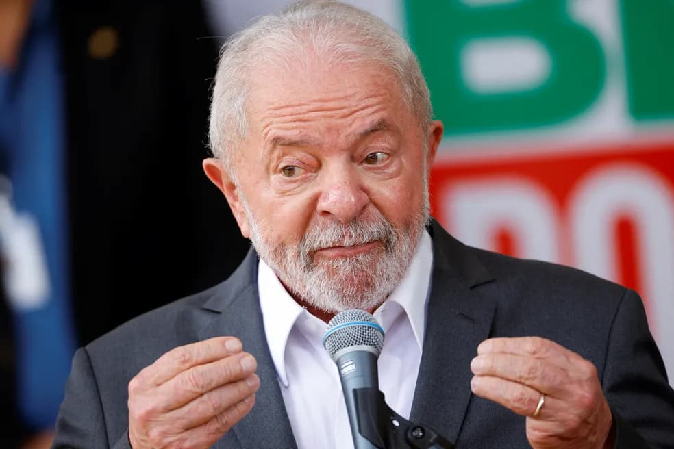 Lula vai anunciar ao menos três ministros nesta sexta-feira, dizem aliados
