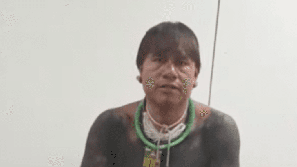 VÍDEO: Cacique Serere grava na sede da PF e pede fim de conflitos