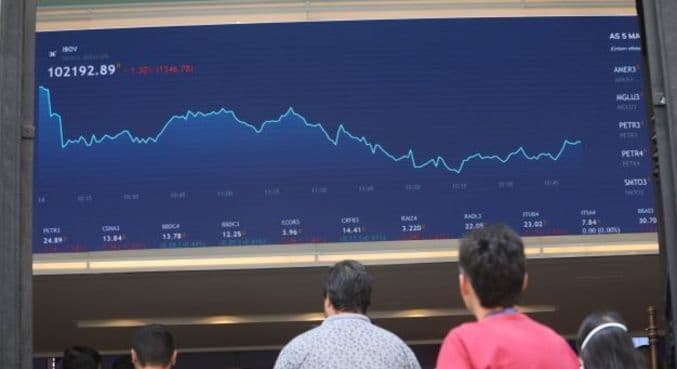 Empresas brasileiras perdem R$ 652 bilhões em valor de mercado desde as eleições