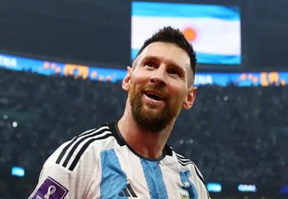 Argentina bate Croácia, vai à final da Copa e deixa Messi a um jogo da maior conquista