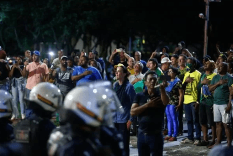 Clima de guerra a 20 dias da posse de Lula eleva tensão em Brasília