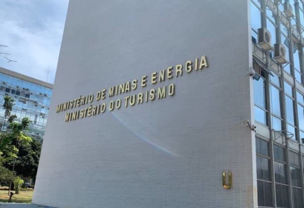 Ministério do Turismo contesta relatório de equipe de transição; Em nota, pasta destacou ações realizadas no setor