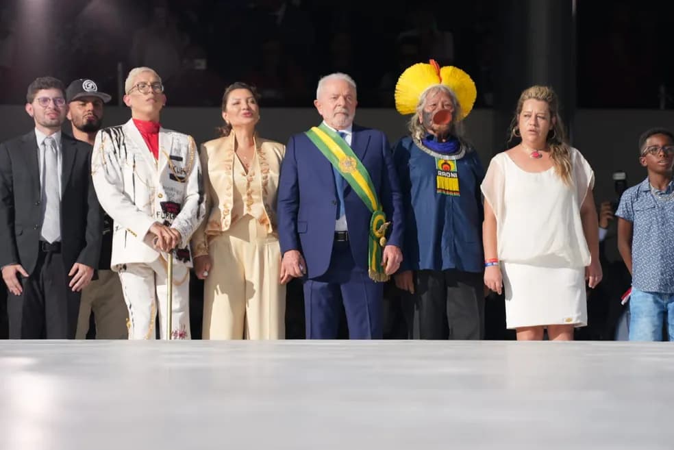‘Única coisa que eu não queria era que Bolsonaro me passasse a faixa', diz Lula
