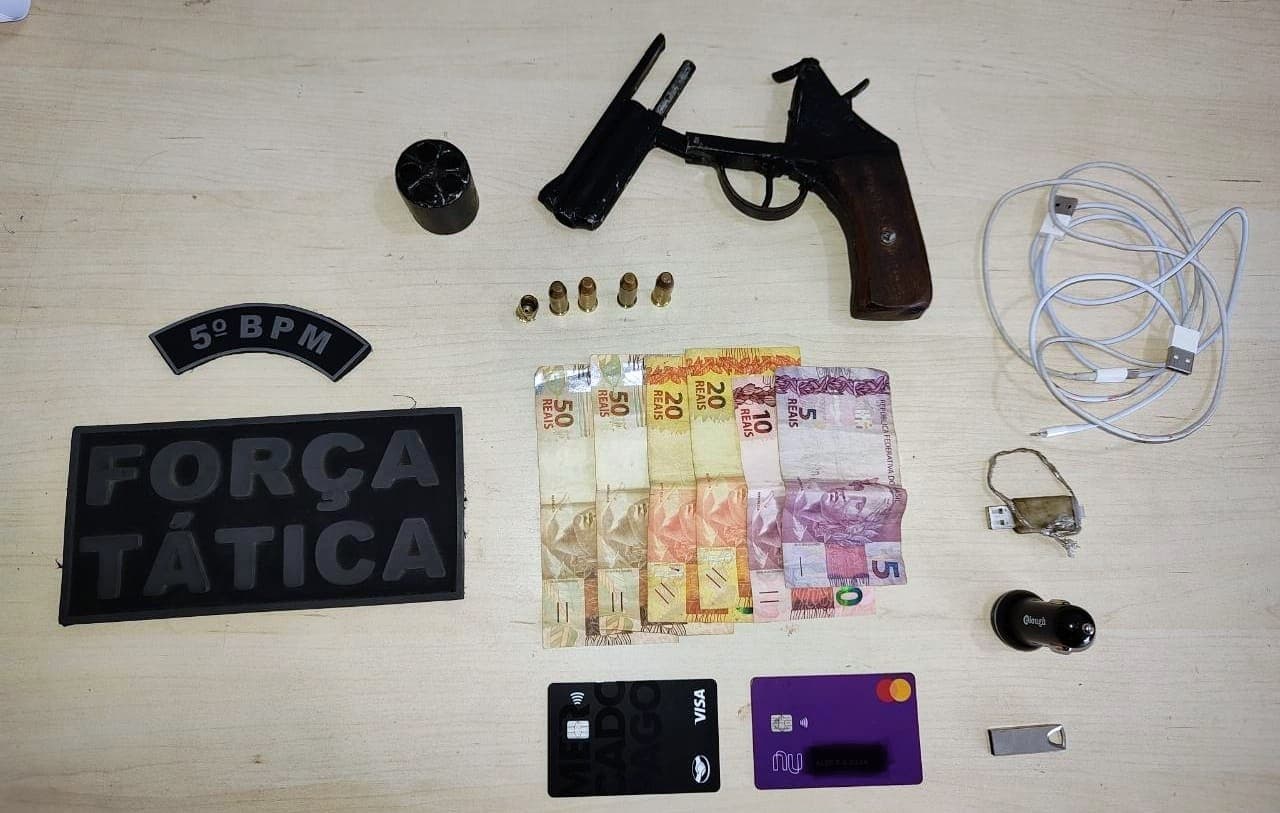 Após assalto na Vila de Ponta Negra, homem se envolve em tiroteio com a PM e é baleado