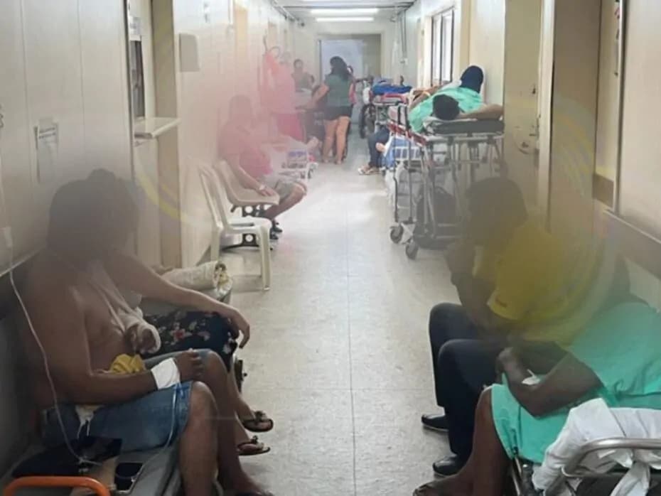 [FOTOS] Servidores denunciam caos no Walfredo: Dezenas de pacientes, incluindo idosa de 109 anos, aguardam por cirurgias