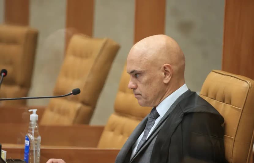 Moraes mantém 740 prisões e libera 335 pessoas após atos criminosos em Brasília