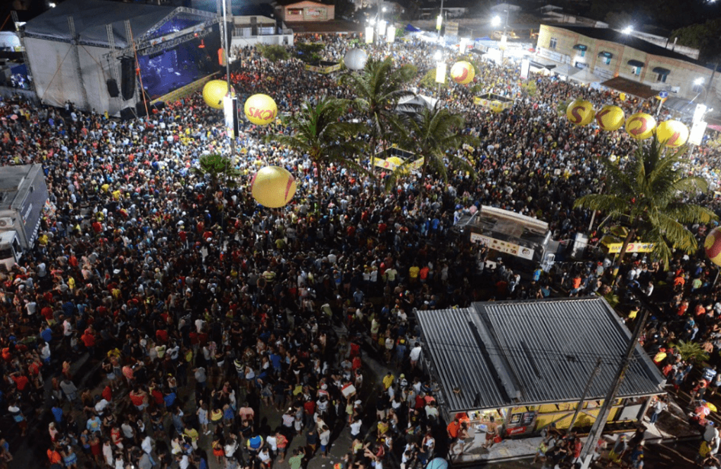 Carnaval deve movimentar R$ 8,18 bi no turismo do País
