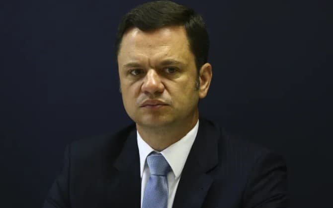 Defesa de Bolsonaro diz ao TSE que minuta achada na casa de Torres é apócrifa e deve ser desconsiderada