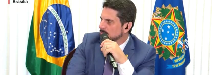 Vou pedir afastamento de Moraes da relatoria do inquérito, diz Marcos do Val à CNN