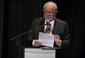 Lula diz que Brasil tem ‘cultura' de juros altos e volta a criticar taxa básica em 13,75%