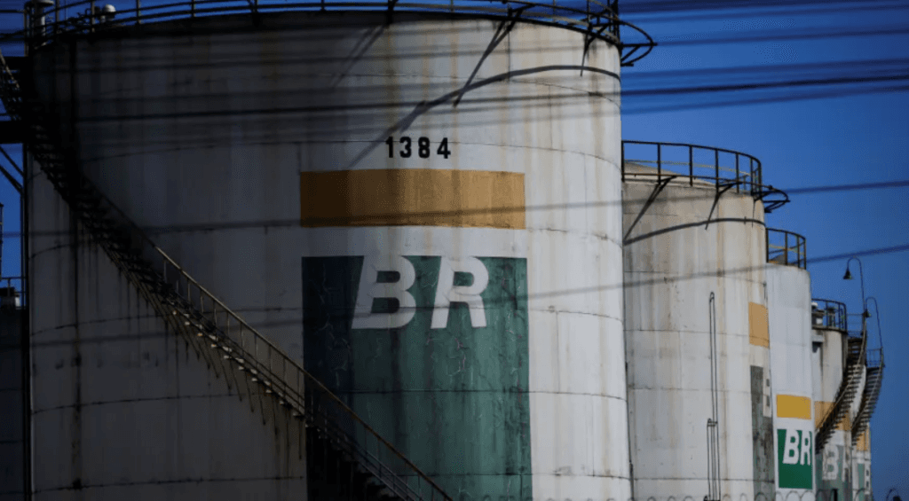 Novo preço do diesel vendido a distribuidores passa a valer nesta quarta-feira (8)