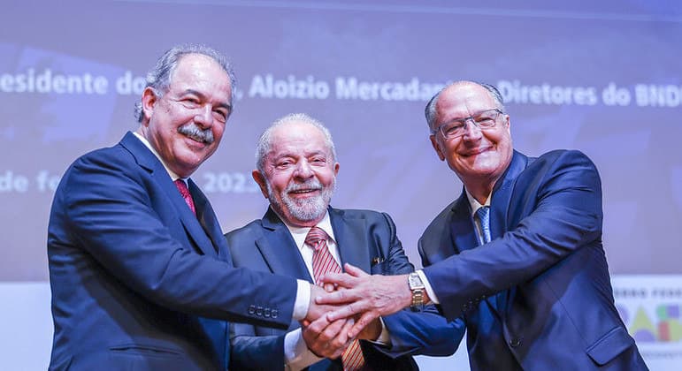 ‘Amigos' de Lula, Venezuela, Moçambique e Cuba devem R$ 5,3 bilhões ao BNDES