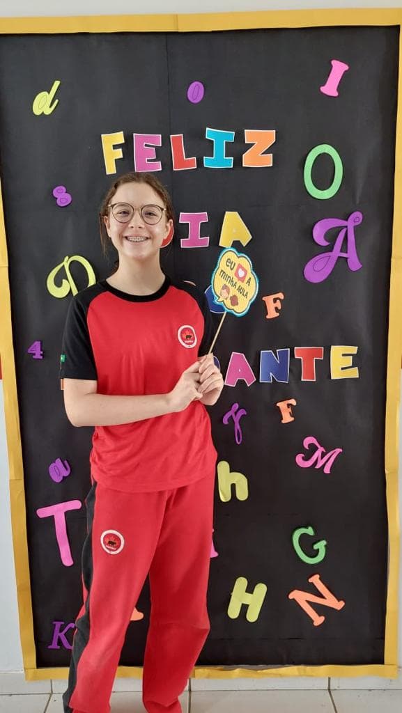 Em Natal, estudantes de escola canadense chegam a ler até 2 mil livros durante o ensino infantil e fundamental