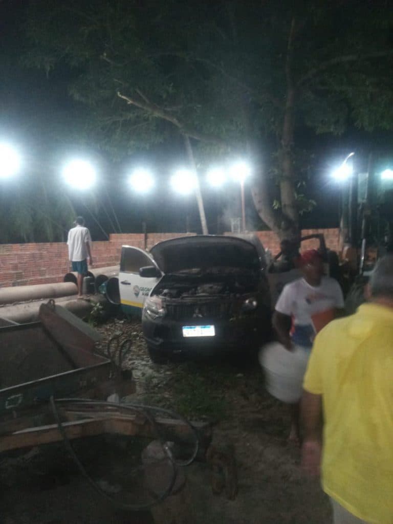 VÍDEO: Tentativa de incêndio em garagem de Prefeitura do RN