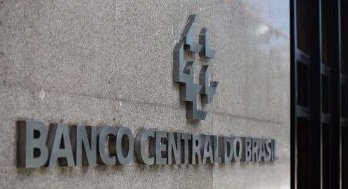 Comitê do Banco Central mantém taxa de juros em 13,75% ao ano