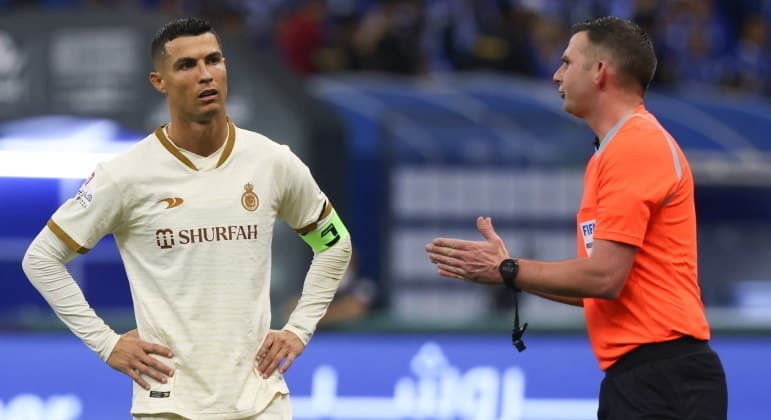 Cristiano Ronaldo responde a processo de deportação da Arábia Saudita por gesto obsceno