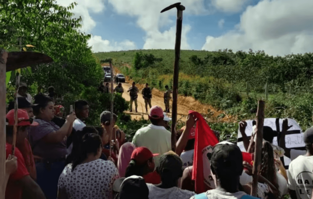 MST se reúne com Haddad, faz mais exigências e pede verba