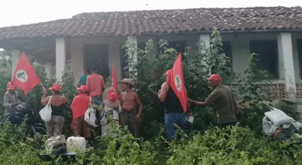 Confederação da Agricultura pede ao STF que barre invasões de terras no país