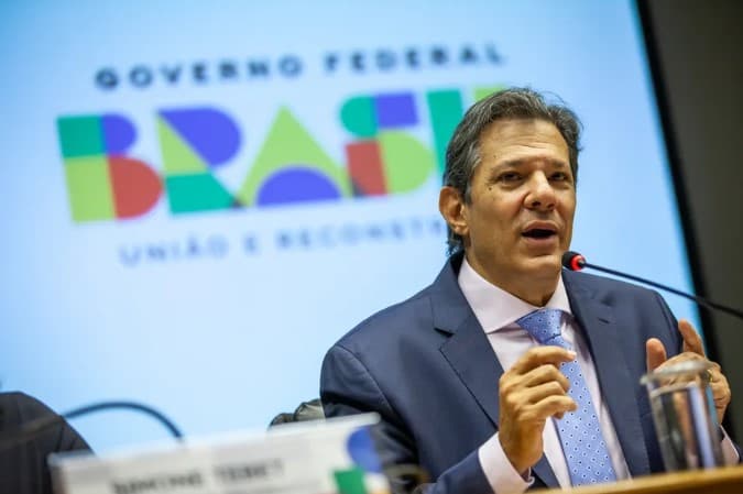 Haddad diz que equipe econômica vai encontrar ‘solução administrativa' para taxação de compras internacionais até maio