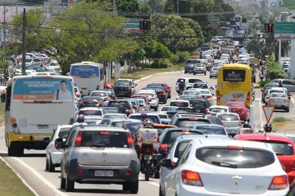 Em 10 anos, RN ganhou mais de meio milhão de carros nas ruas