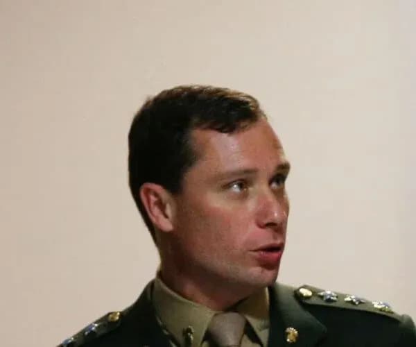 Mauro Cid: pedido de liberdade e fim da perícia no celular; veja próximos passos do caso envolvendo o ex-auxiliar de Bolsonaro