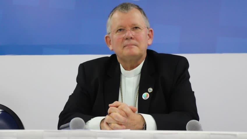 Pedofilia na Igreja deve ser tratada como crime, diz líder da CNBB