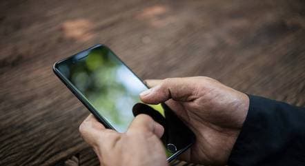 GOLPE DA VOZ: Criminosos usam inteligência artificial para enganar vítimas e roubar dinheiro