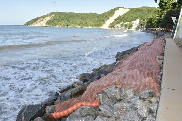 Transferência do licenciamento da engorda de Ponta Negra segue travada no Ibama