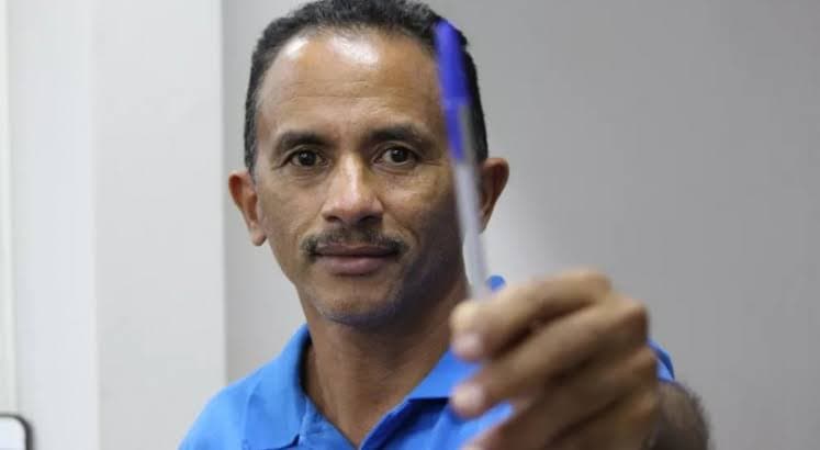 Desvio de R$ 1 milhão. A briga entre empresários de dono do hit ‘Caneta Azul'