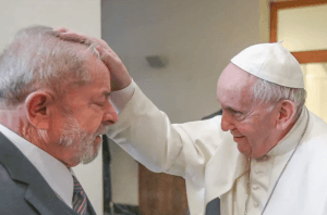 Lula embarca na noite desta segunda para a Europa: encontros com Papa Francisco e Macron