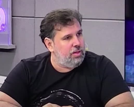 Secretário cobra diretor do Idema sobre engorda de Ponta Negra: "Tem que ser prioridade"
