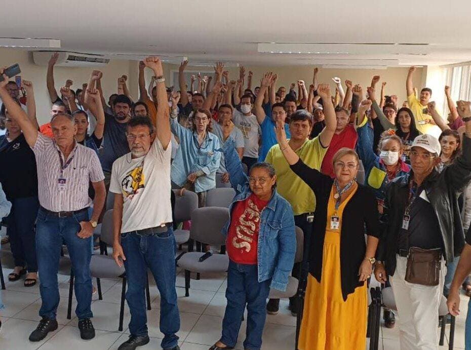 Servidores do Detran decidem entrar em greve no RN por tempo indeterminado a partir desta quarta-feira (5)