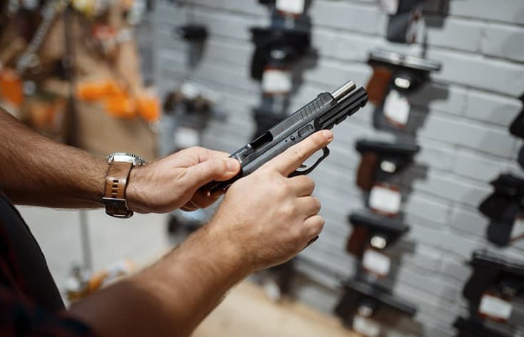 Confira as novas regas do decreto do Governo que reduz número de armas que podem ser adquiridas por CACs e para a defesa pessoal