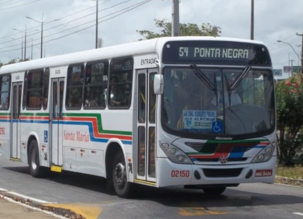 Greve dos rodoviários que começaria na quarta-feira (19) é suspensa e ônibus circularão normalmente